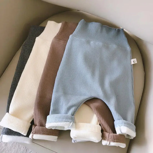 Pantalon bébé pour l’automne et l’hiver
