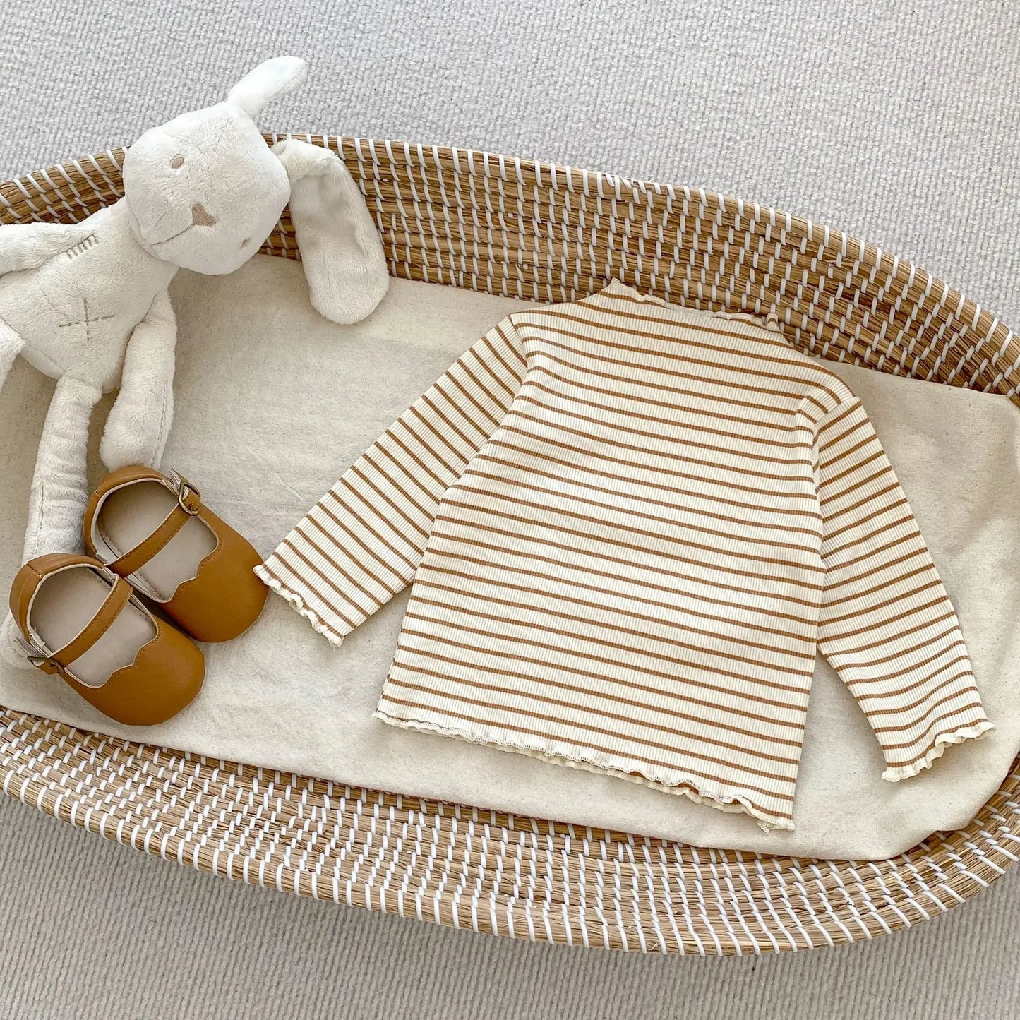 T-shirt bébé fille manches longues en coton à volants