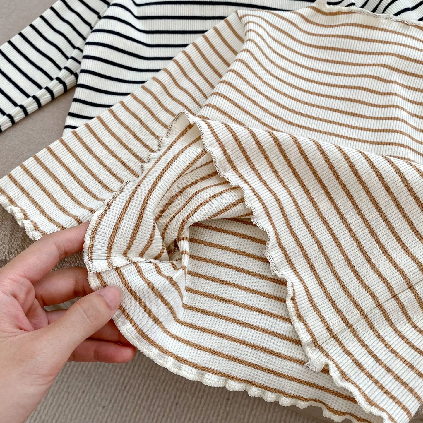 T-shirt bébé fille manches longues en coton à volants